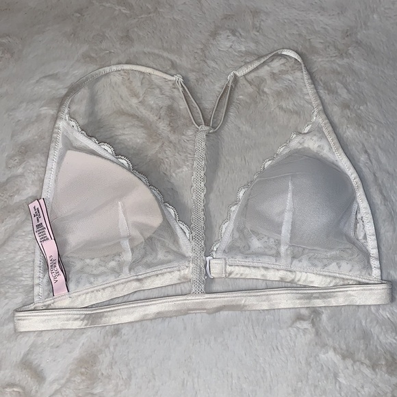 Medium Victoria’s Secret triangle lace daisy Racerback bralette - Picture 2 of 3